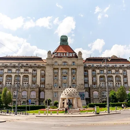 Budafoki Апартаменты